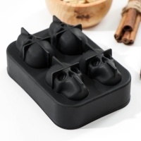 Форма для льда &laquo;Череп&raquo;, силикон, 11&times;8&times;4,5 см, 4 ячейки (4,4&times;2,7 см), цвет чёрный