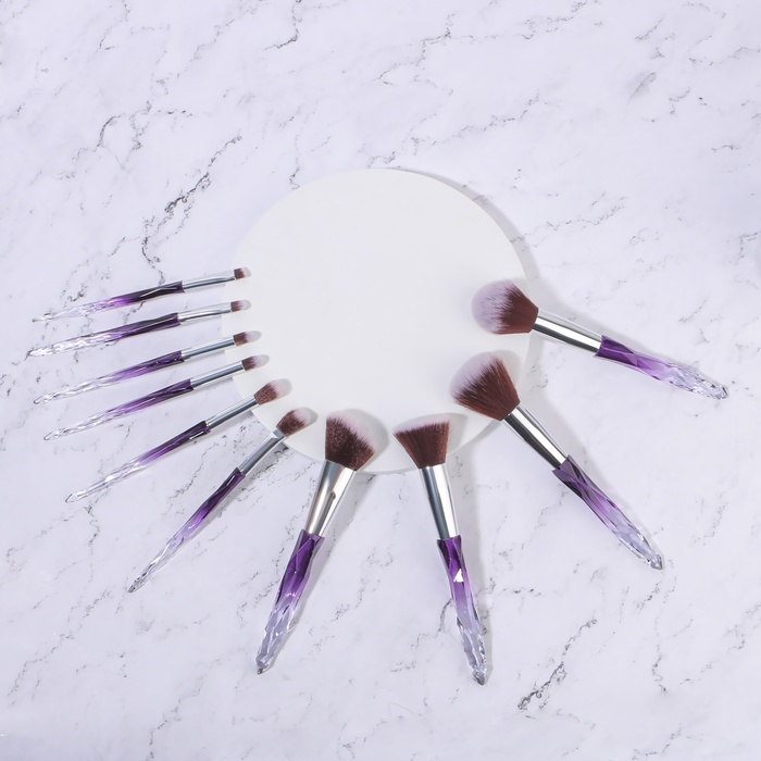 Набор кистей для макияжа «Luminous», 10 предметов, PVC - чехол, цвет чёрный/фиолетовый Набор кистей для макияжа «Luminous», 10 предметов, PVC - чехол, цвет чёрный/фиолетовый
