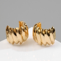 Серьги металл &laquo;Абстракция&raquo; крыло, цвет золото