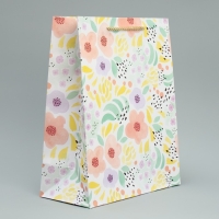 Пакет подарочный, упаковка, &laquo;Цветы&raquo; 32 х 26 х 12 см