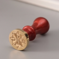 Печать для сургуча с пластиковой ручкой "Буква I на вензеле" 2,5х2,5х6,3 см