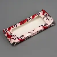 Подарочная коробка под плитку шоколада, с окном &laquo; Лилии&raquo;, 17&times;8&times;1.4 см