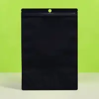 Пакет Зип-лок с окном, с еврослотом, черный, 16 х 24 см