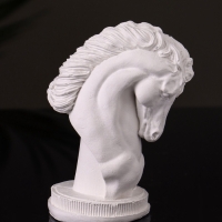 Фигура "Конь " 9х6 см,натуральный