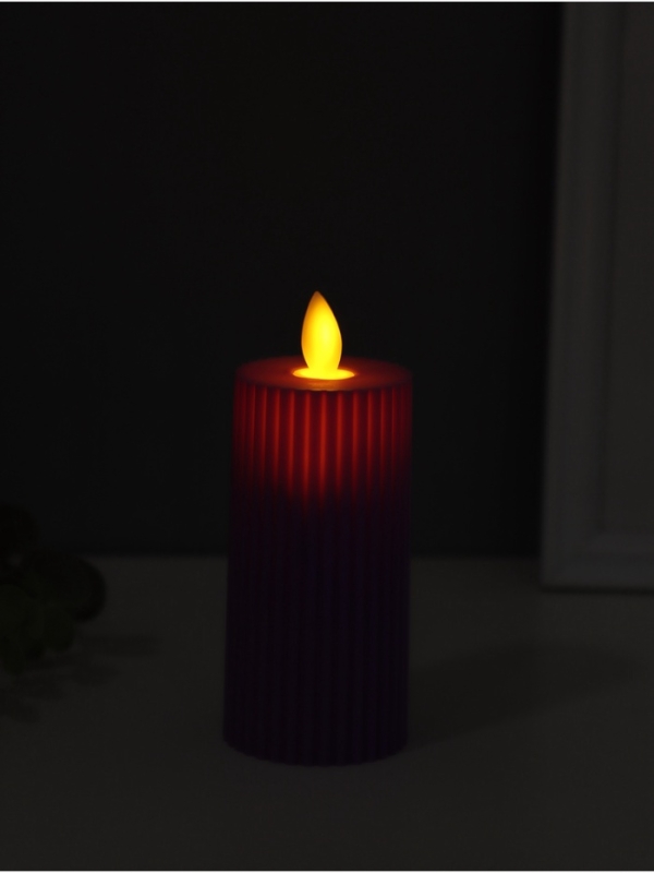 Ночник свеча Ночник свеча "Уют" LED 3xAG13 сиреневый 5х5х11см