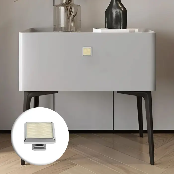 Ручка-кнопка CAPPIO, 35х35 мм, пластик, цвет хром