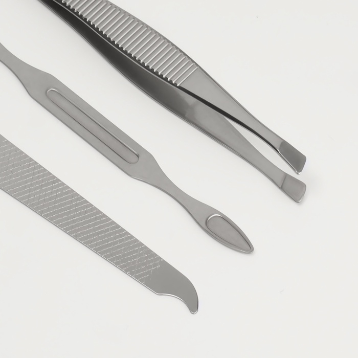 Набор маникюрный &laquo;Фортуна&raquo;, 6 предметов, в футляре, чёрный, белый