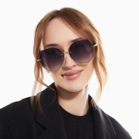 Очки солнцезащитные uv 400, дужка 14.7 см, ширина 13.8 см, линза 5.7&times;6 см