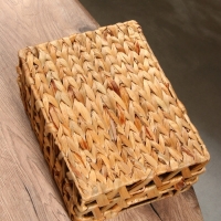 Корзина плетеная 30x23x15 см, водный гиацинт