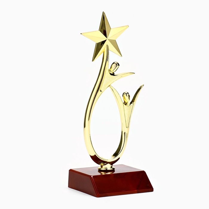 Наградная фигура &laquo;Человек со звездой&raquo;, золото, подставка пластик красная, 18 х 6 х 6 см.