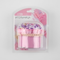 Игольница со шкатулкой для хранения мелочей, 8 &times; 7,8 &times; 7,8 см, цвет розовый