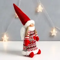 Кукла интерьерная "Ангелочек Марфуша в красном платье с узорами и сердечком" 33х13х10 см