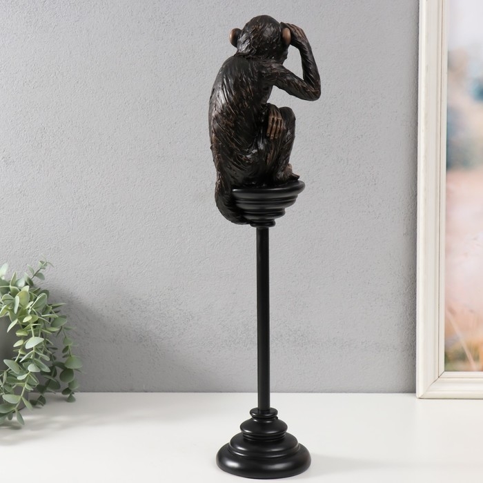 Сувенир полистоун "Шимпанзе на жёрдочке" 10х10х47,2 см