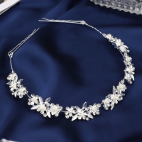 Аксессуар для волос "Джуди" цветочный, 26 см, серебро Аксессуар для волос "Джуди" цветочный, 26 см, серебро