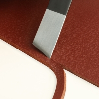 Нож для работы с кожей, скошенное лезвие, 12,5 × 1 см, цвет чёрный Нож для работы с кожей, скошенное лезвие, 12,5 × 1 см, цвет чёрный