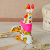 Филимоновская игрушка &laquo;Лиса с петухом&raquo;