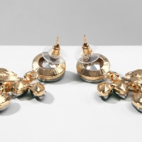 Серьги висячие со стразами «Гроздь» лиственная, цвет изумрудный в золоте, 9,5 см Серьги висячие со стразами «Гроздь» лиственная, цвет изумрудный в золоте, 9,5 см