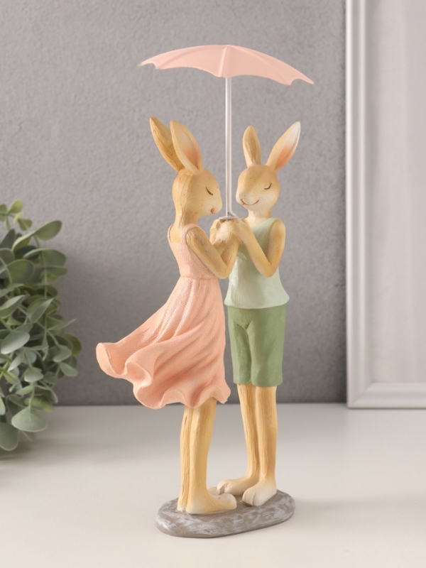 Сувенир полистоун "Романтика. Кролики под зонтом" 12х9,5х25,5 см