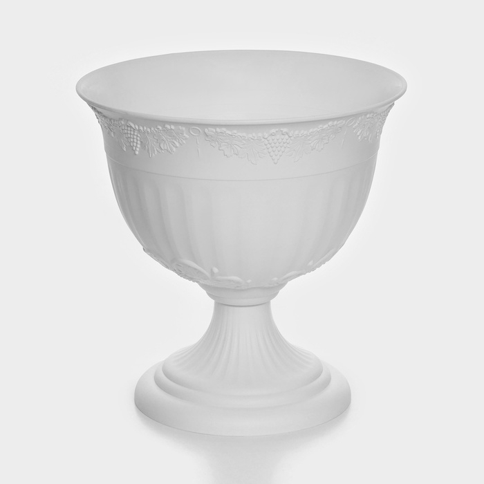 Кашпо уличное на ножке &laquo;Ангара&raquo;, 8 л, цвет белый