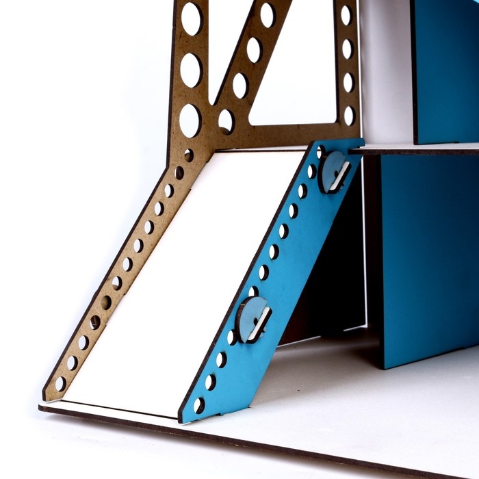 Сборная игрушка из дерева &laquo;Автопарковка цветная&raquo;