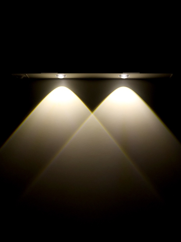 Светильник светодиодный с датчиком движения, 2Вт, от аккум. батареи, 30 см, 3000К-6500К