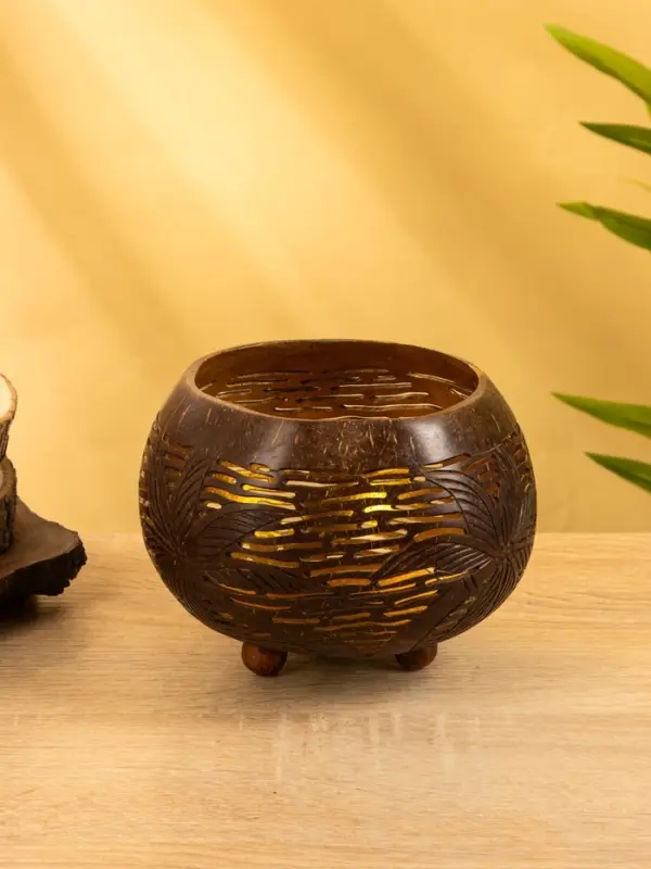 Подсвечник из кокоса, 15&times;15&times;13 см, коричневый