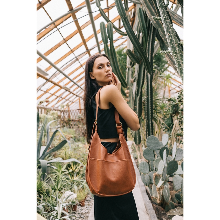 Сумка женская на магните TEXTURA, средний размер, цвет коричневый Сумка женская на магните TEXTURA, средний размер, цвет коричневый