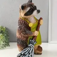 Копилка "Енот с метлой" 38х26х24, серый