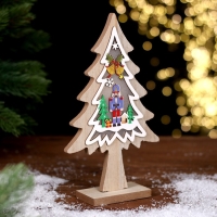 Новогодний декор с подсветкой «Ёлка и щелкунчик» 13 × 4,5 × 22 см Новогодний декор с подсветкой «Ёлка и щелкунчик» 13 × 4,5 × 22 см