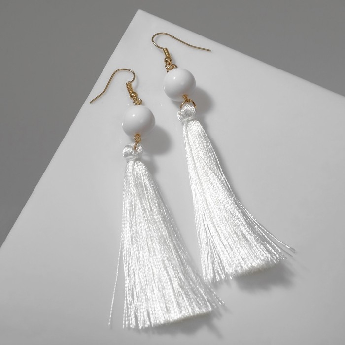 Серьги «Кисти» агата, цвет белый в золоте, L кисти 6,5 см Серьги «Кисти» агата, цвет белый в золоте, L кисти 6,5 см