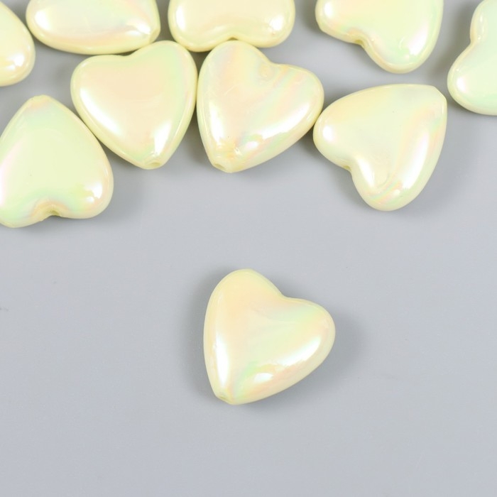 Бусины пластик "Сердечко сливочное, перламутр" набор 20 гр 1,4х1,4х0,6 см