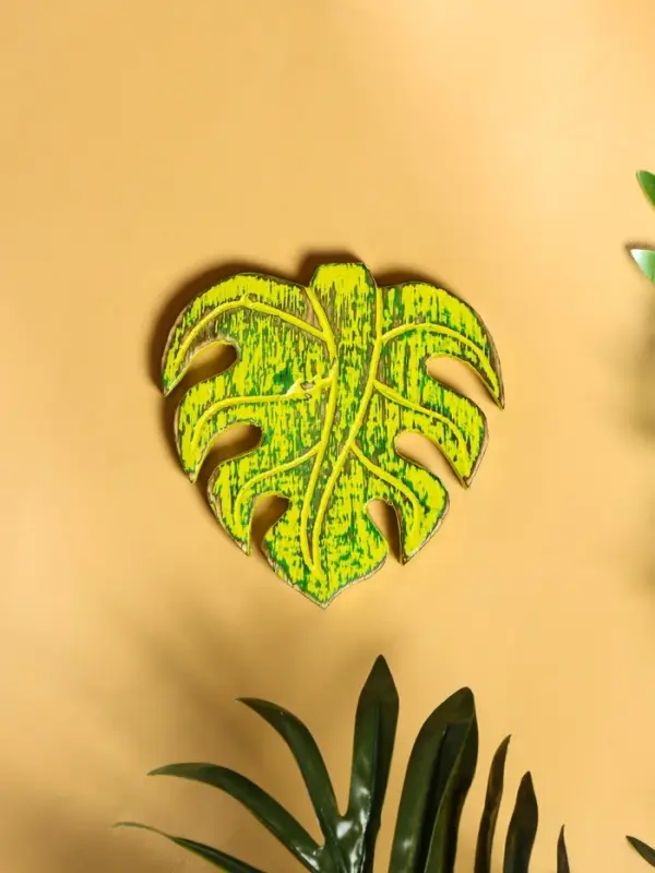 Панно "Лист" дерево 12х13х1 см, цв. зелёный