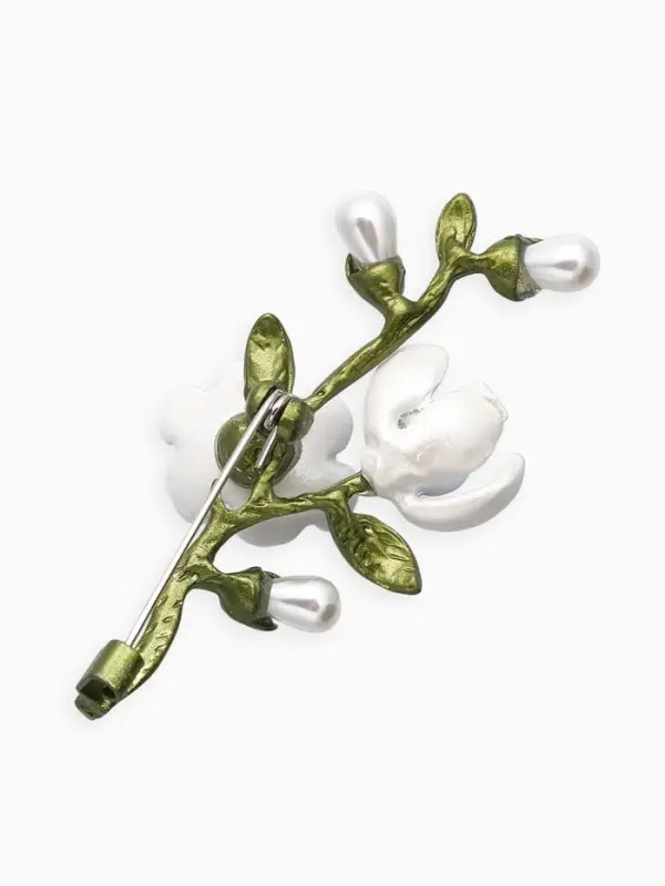 Брошь "Веточка магнолии" цветок, с эмалью, цветная