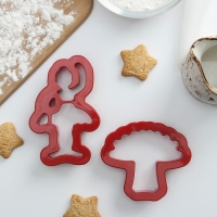 Набор форм для печенья Доляна &laquo;Балет&raquo;, 2 шт, пачка 8&times;7&times;2, балерина 8&times;5,5&times;2 см, цвет красный