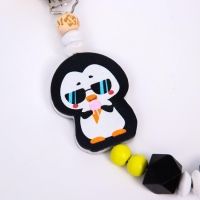 Держатель - игрушка для соски - пустышки &laquo;ТРЕНД. Пингвин&raquo;, деревянный