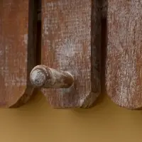 Вешалка "Воробьи на ветке" дерево Албезия 23х23х6 см