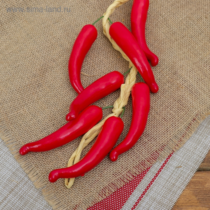 Муляж "Перцы красные" связка 12 шт, 45 см