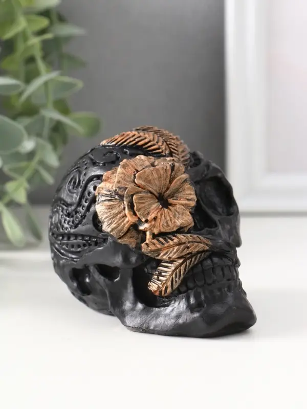 Фигура &laquo;Череп с цветком&raquo;, 7&times;6&times;9 см, чёрная
