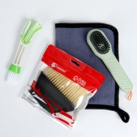 Набор автомобилиста для чистки салона "Настоящему мужику", 4 предмета Набор автомобилиста для чистки салона "Настоящему мужику", 4 предмета