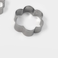 Формы для печенья Доляна &laquo;Ассорти&raquo;, набор 30 шт., в кейсе, нержавеющая сталь, серебристый