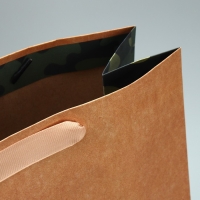 Пакет подарочный крафтовый вертикальный, упаковка, &laquo;С 23 февраля&raquo;, L 40 х 31 х 11.5 см