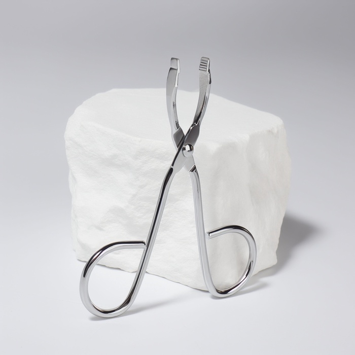 Пинцет в форме ножниц, прямой, 8,2 см, цвет серебристый Пинцет в форме ножниц, прямой, 8,2 см, цвет серебристый