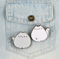 Значки деревянные, неразлучники &laquo;Мир Дружба Жвачка&raquo;, 2 шт., 8 х 12 см.