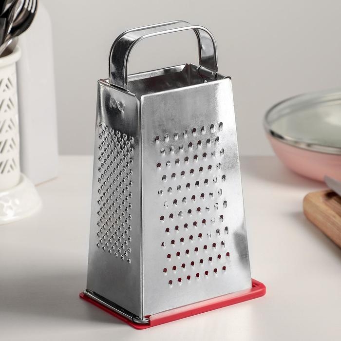 Тёрка с крышкой-дозатором и стороной для сыра, металлическая ручка, цвет МИКС