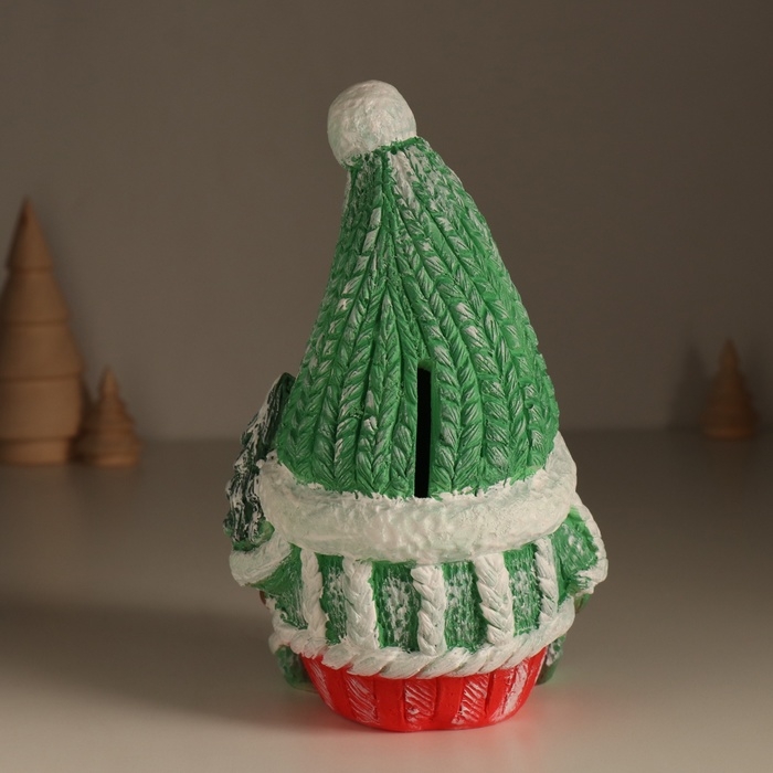 Копилка Копилка "Новогодний гном" 19 х11 х 10,5 см.