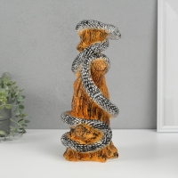 Новогодняя копилка "Змея на пеньке" 33 х 14 х 15 см, черно-белый Новогодняя копилка "Змея на пеньке" 33 х 14 х 15 см, черно-белый