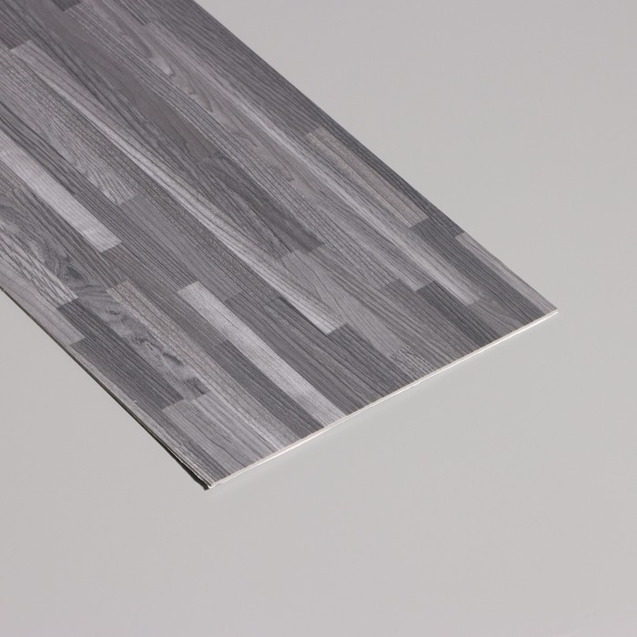 Плитка виниловая самоклеящаяся 91*15см светлый ламинат