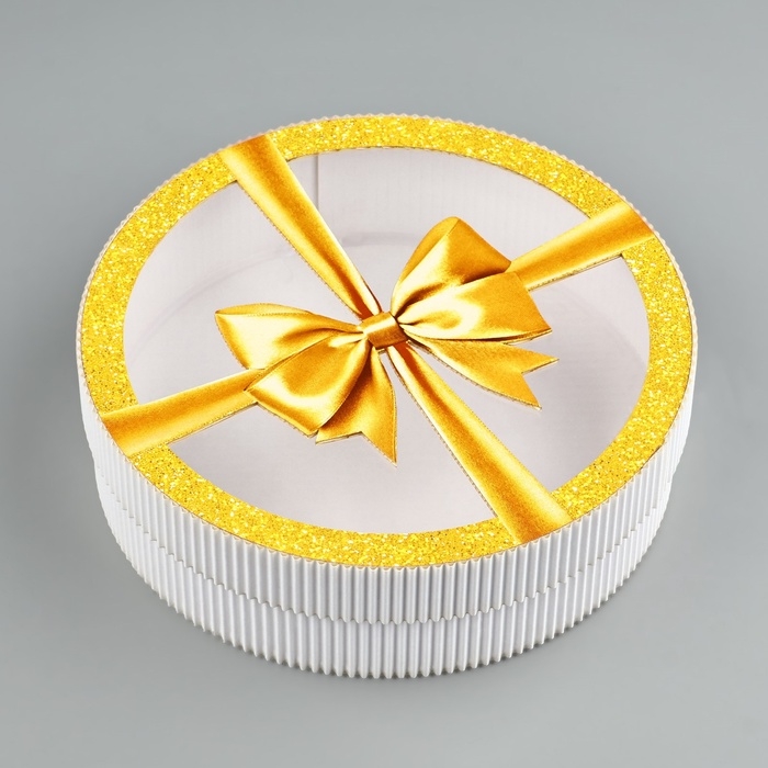 Коробка подарочная &laquo;Роскошный бант&raquo;, 18 х 18 х 5 см