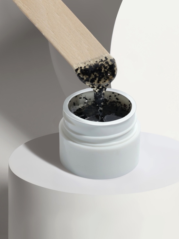 Гель с вкраплениями 5мл прозрач/чёрн бан накл QF