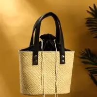 Сумка плетёная из пандана, 23&times;14&times;35 см, бежево-чёрная